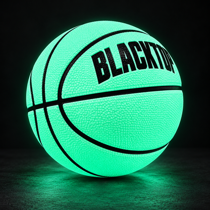 Leuchtender Basketball – Körbe nach Einbruch der Dunkelheit